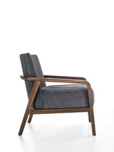 Noblé Armchair |