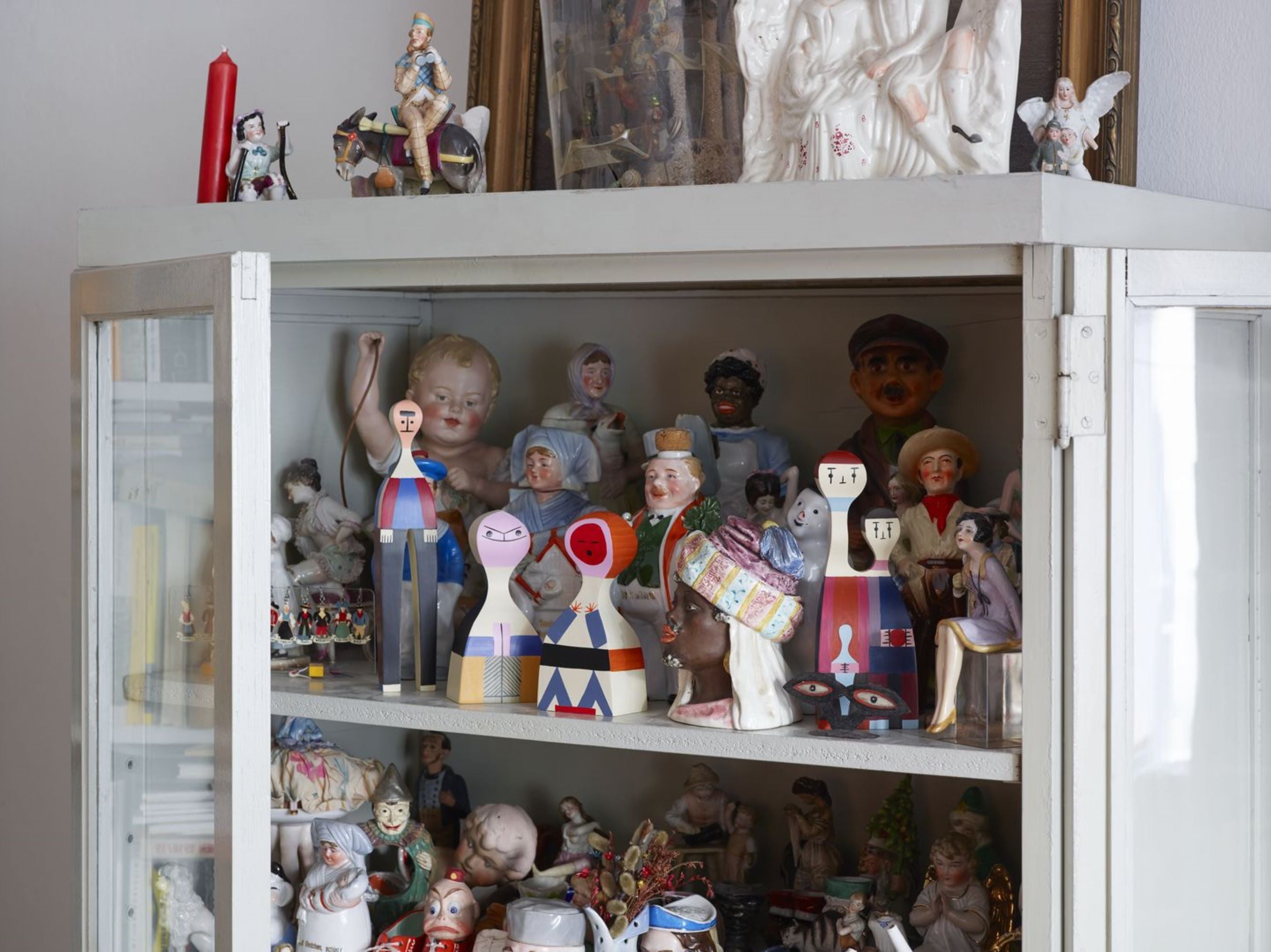 Wooden Doll No. 11 | Interni