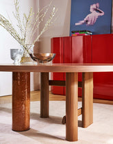 Vase à fleurs échancré |