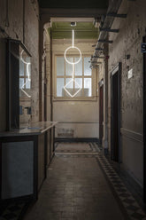 Arrangements Recessed Rose |