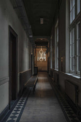 Arrangements Recessed Rose |