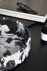 Triangoli Grand Antique Centerpiece |