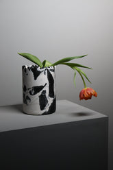 Triangoli Grand Antique Vase |