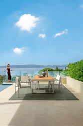 Tressé Dining Table |