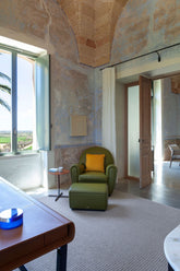 Vanity Fair XC armchair |