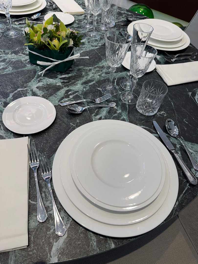 Emu Milano Hosts the Accademia del Galateo | Interni