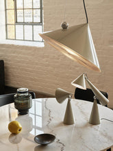 Pose Task Light Lamp | 