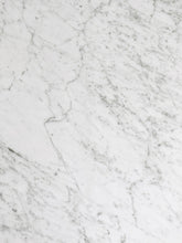 Mesa Ellipse Table | 