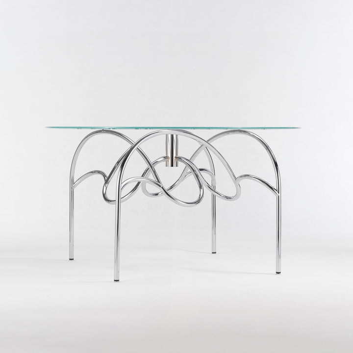 Lo-Ve Table