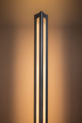 Chiaroscura Floor Lamp | 