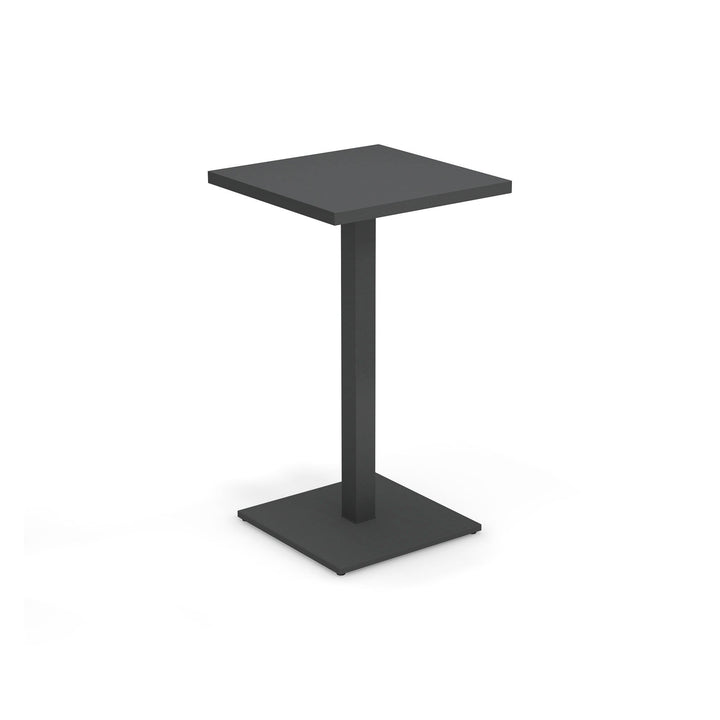 Round - Tall table